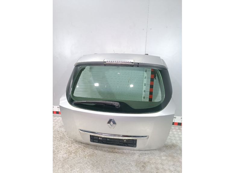 Крышка багажника (дверь 3-5) к Renault Laguna, 2010г.