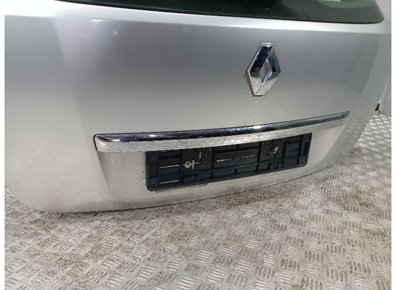 Крышка багажника (дверь 3-5) к Renault Laguna, 2010г.