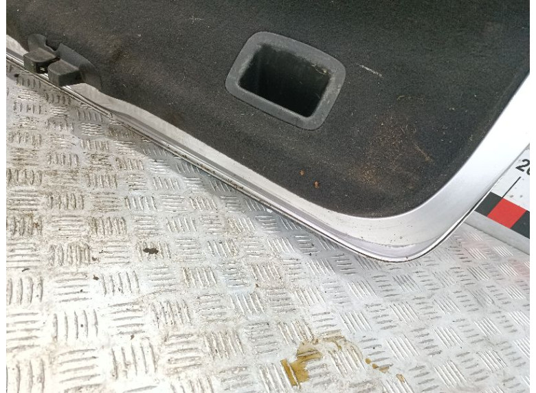 Крышка багажника (дверь 3-5) к Renault Laguna, 2010г.