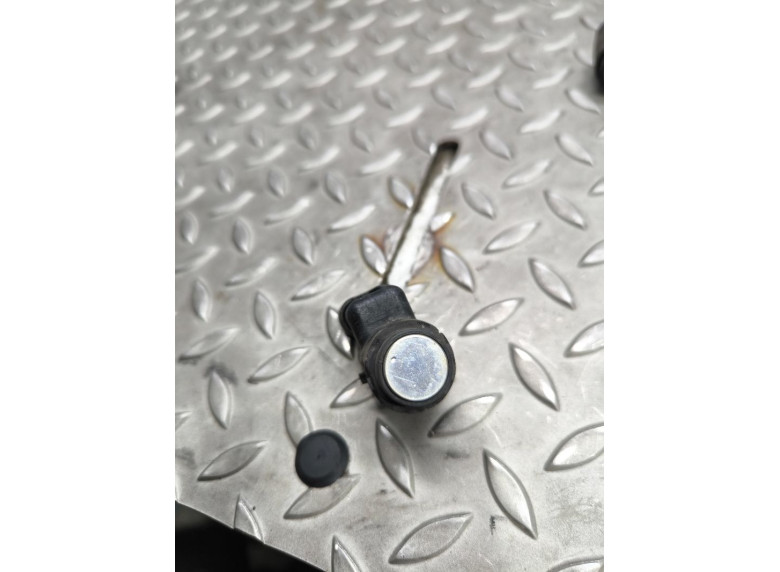 Датчик парктроника к Volkswagen Passat, 2007г.