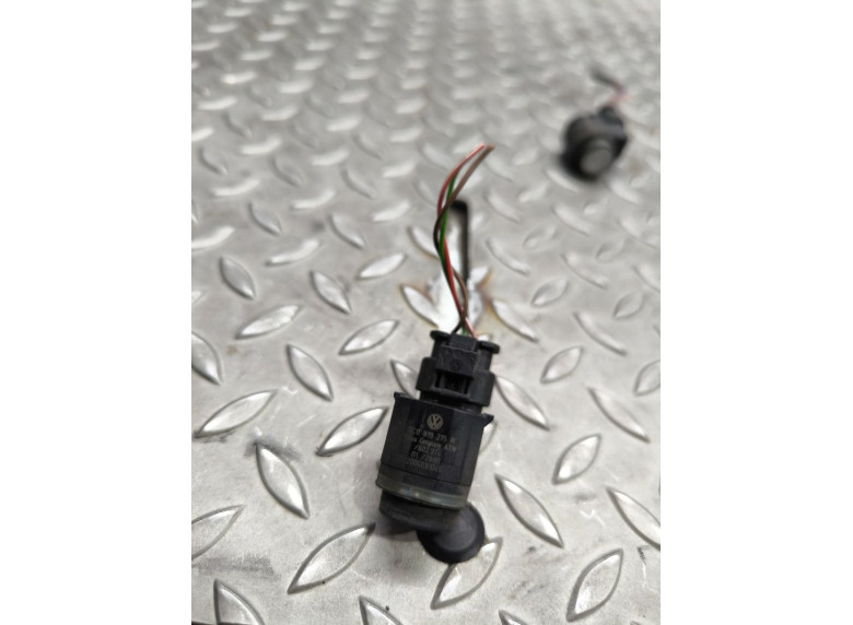Датчик парктроника к Volkswagen Passat, 2007г.