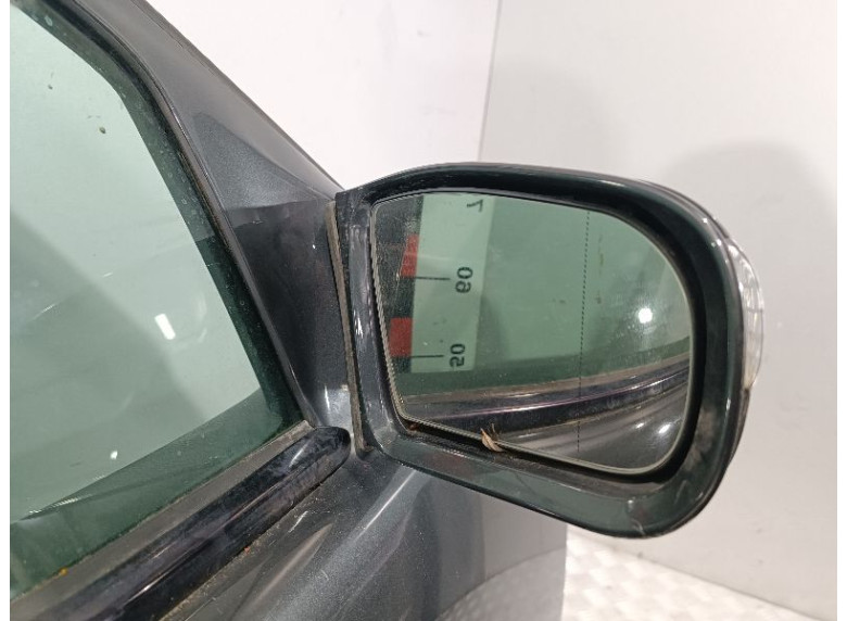 Зеркало наружное правое к Mercedes E W210, 2000г.