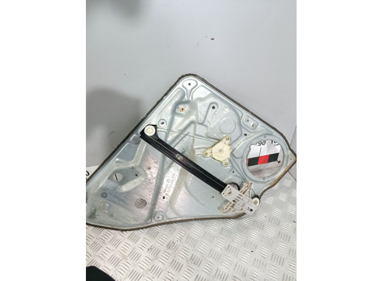 Стеклоподъемник электрический задний правый к Стеклоподъемник электрический задний правый к Skoda Superb undefined г. Superb