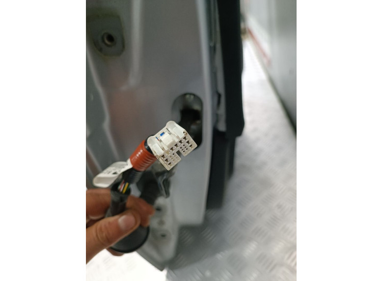 Проводка двери передней правой к Citroen C1, 2018г.