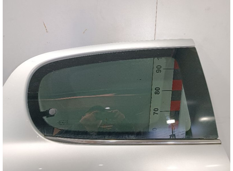 Стекло двери задней правой к Citroen C1, 2018г.