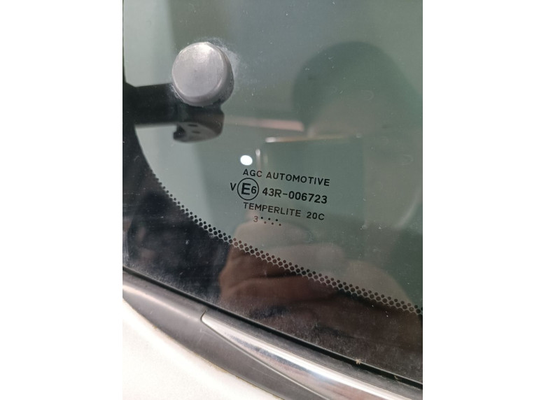 Стекло двери задней правой к Citroen C1, 2018г.