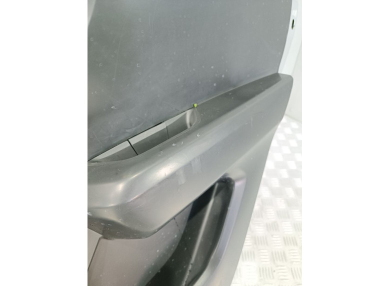 Обшивка двери задней правой (дверная карта) к Citroen C1, 2018г.
