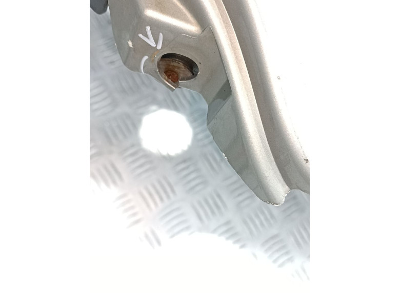 Бампер передний к Mercedes C W203, 2005г.