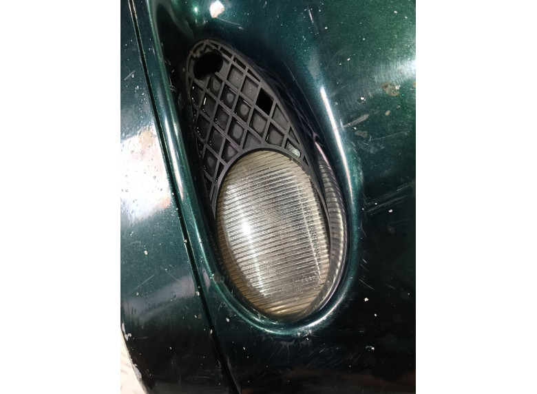 Фара противотуманная левая к Mercedes C W203, 2001г.