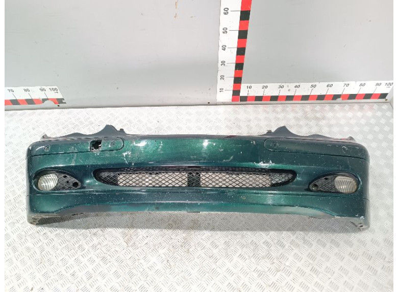 Бампер передний к Mercedes C W203, 2001г.