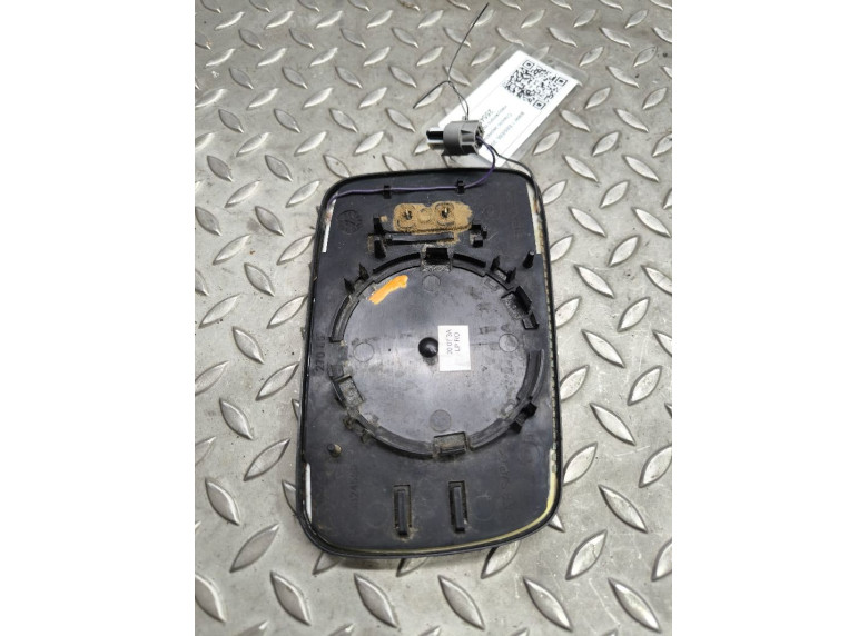Стекло зеркала наружного правого к BMW 7 E65/E66, 2007г.
