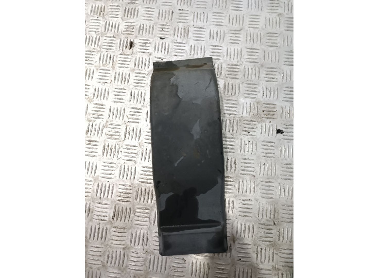 Молдинг крыла к Iveco Daily, 2001г.