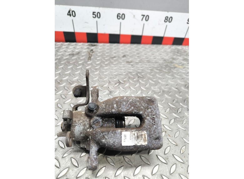 Суппорт задний правый к Peugeot Partner