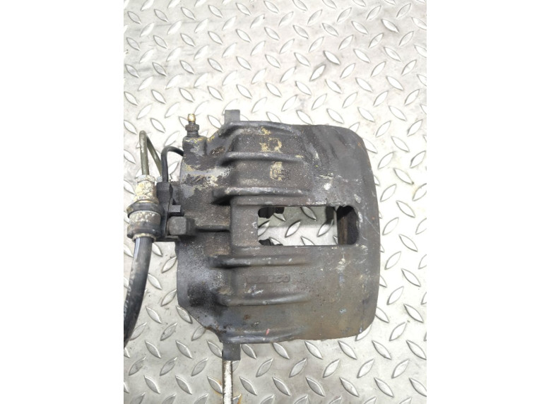 Суппорт передний правый к Mercedes Sprinter, 2003г.