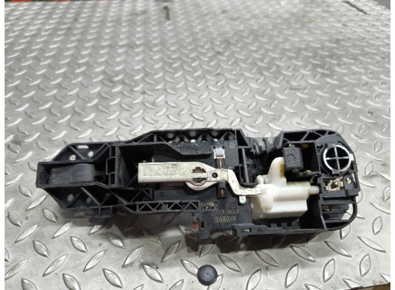 Ручка наружная задняя правая к Renault Megane, 2010г.
