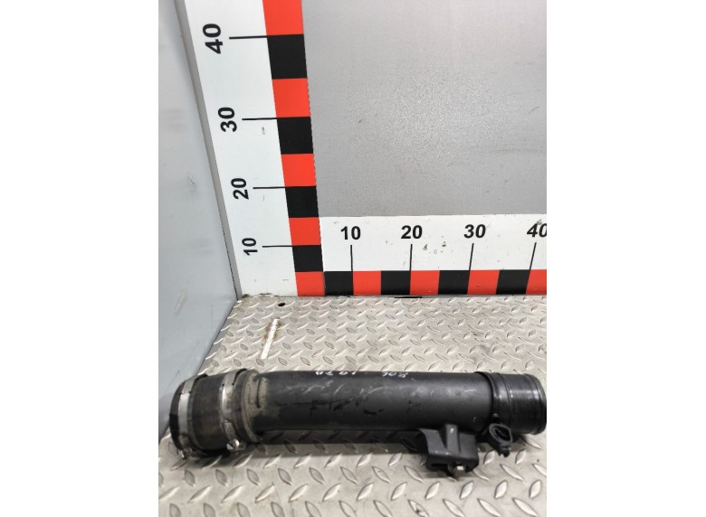 Патрубок интеркулера к Патрубок интеркулера к Peugeot 806 undefined г. 806