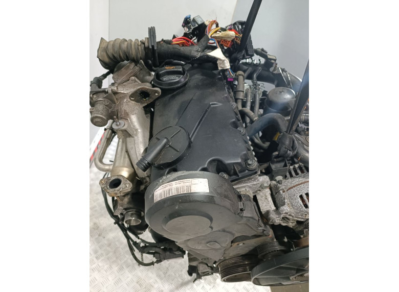 Форсунка к Volkswagen Passat, 2004г.