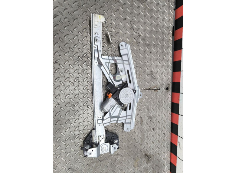 Стеклоподъемник электрический передний правый к Honda Civic, 2010г.