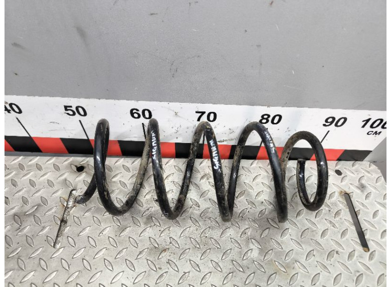 Пружина передняя к Opel Vectra, 2003г.