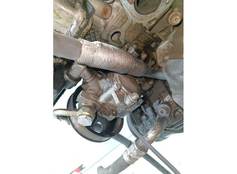 Насос гидроусилителя руля к Mercedes CLK W209, 2003г.
