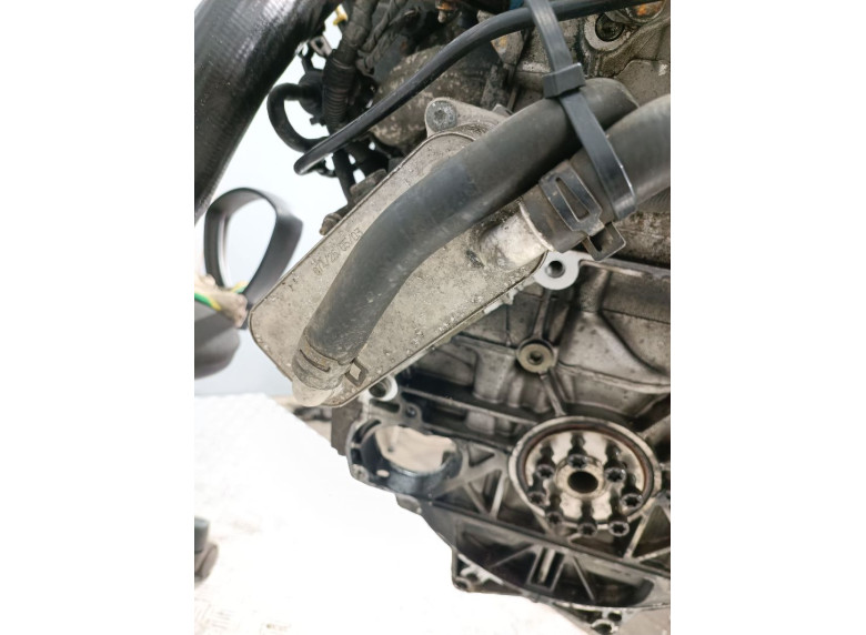 Теплообменник масляного фильтра к Opel Vectra, 2005г.