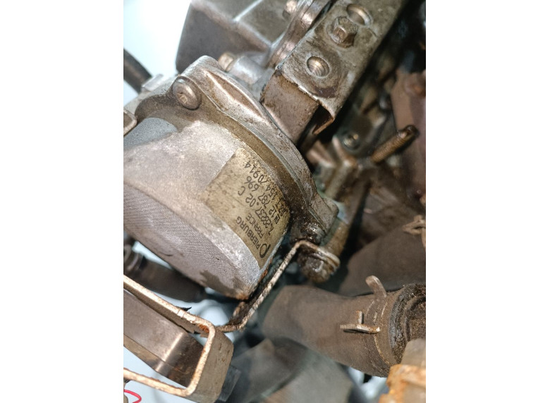 Насос вакуумный к Opel Vectra, 2005г.