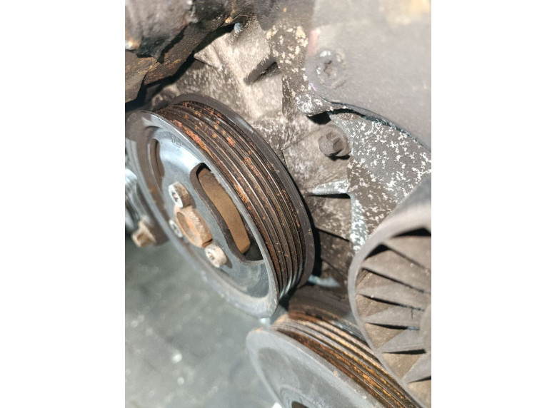 Шкив помпы к Opel Zafira, 2002г.