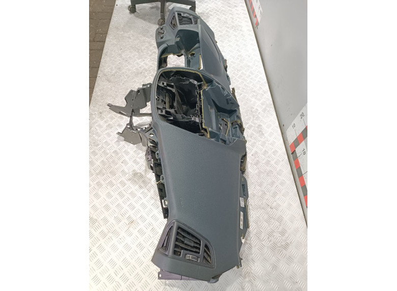 Панель передняя салона (торпедо) к Ford C-Max, 2013г.