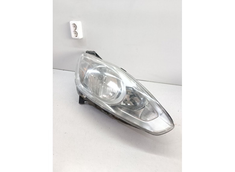 Фара правая к Ford C-Max