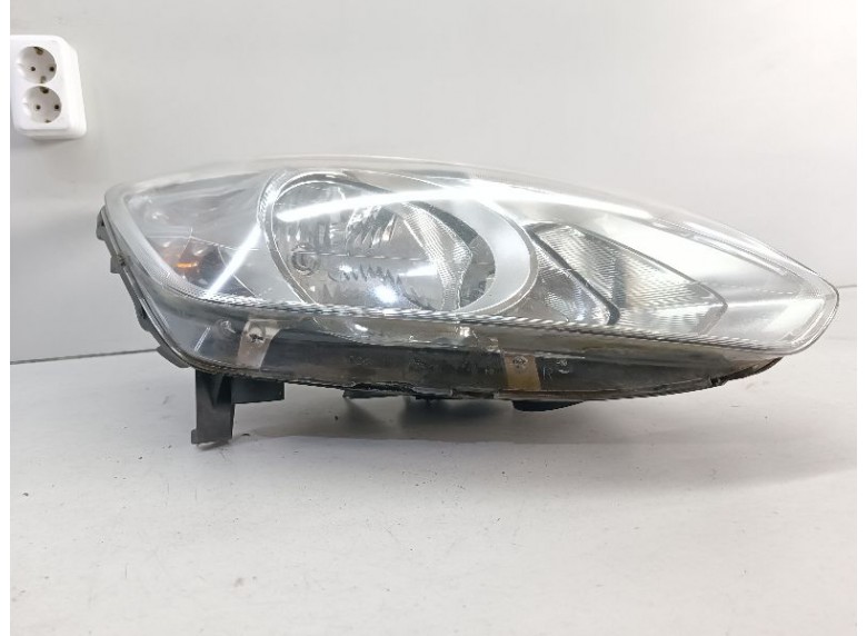 Фара правая к Фара правая к Ford C-Max undefined г. C-Max