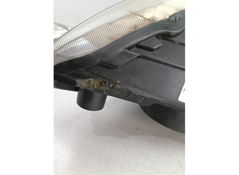 Фара правая к Фара правая к Ford C-Max undefined г. C-Max