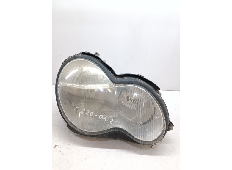 Фара правая к Mercedes C W203, 2002г.