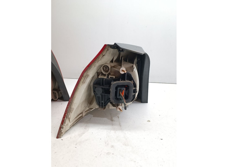 Фонарь задний правый к Volkswagen Golf, 2006г.