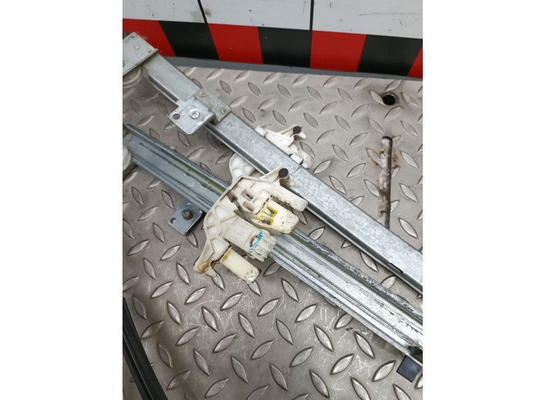 Стеклоподъемник электрический передний правый к Стеклоподъемник электрический передний правый к Peugeot 807 undefined г. 807