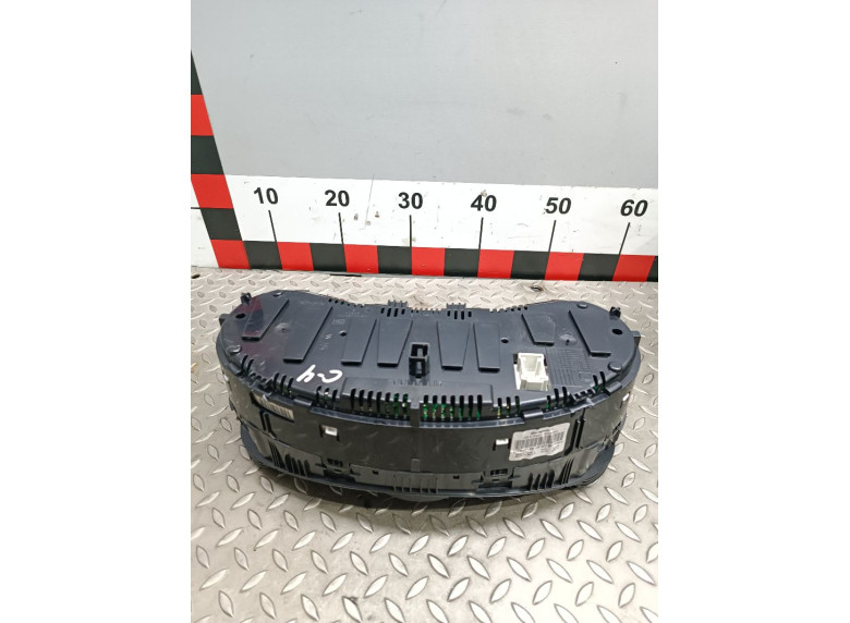 Щиток приборов (приборная панель) к Citroen C4, 2017г.