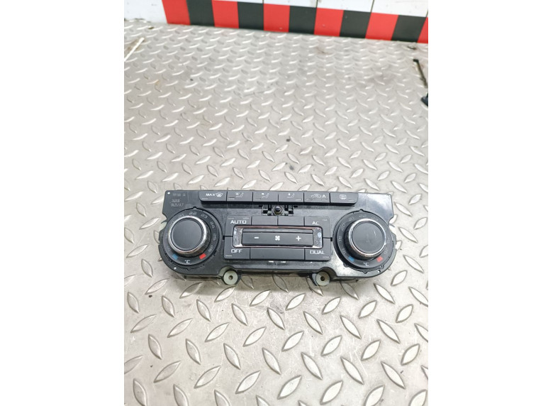 Блок управления печки/климат-контроля к Skoda Octavia