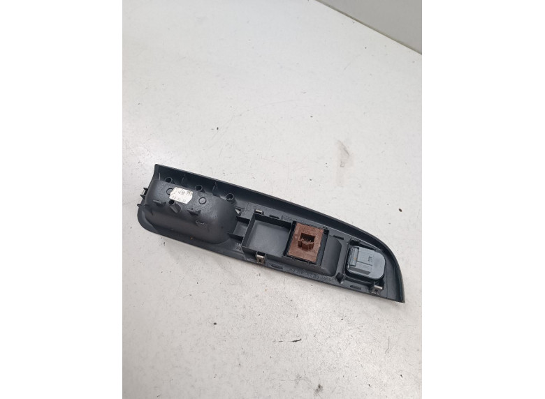 Блок управления стеклоподъемниками к Volkswagen Golf, 2006г.