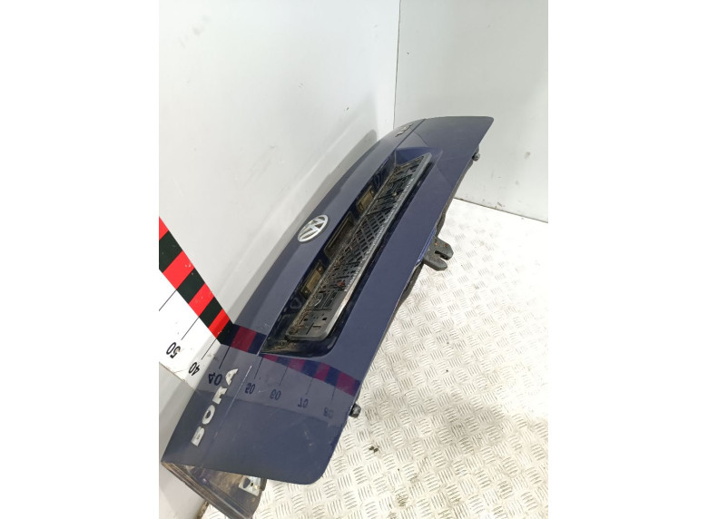 Крышка багажника (дверь 3-5) к Volkswagen Bora, 2002г.
