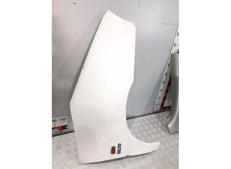 Крыло переднее правое к Citroen Jumpy, 2004г.