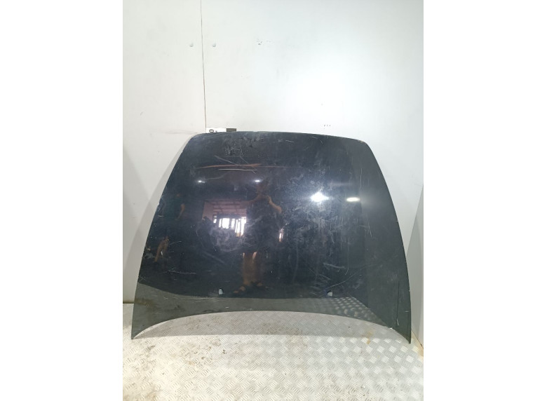 Капот к Volvo C30, 2008г.