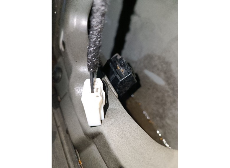 Замок багажника к Замок багажника к Ford C-Max undefined г. C-Max