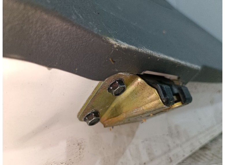 Замок багажника к Замок багажника к Mitsubishi SpaceStar undefined г. Space Star