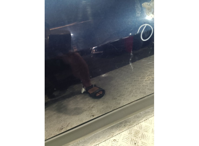 Дверь задняя правая к Volkswagen Passat, 1994г.