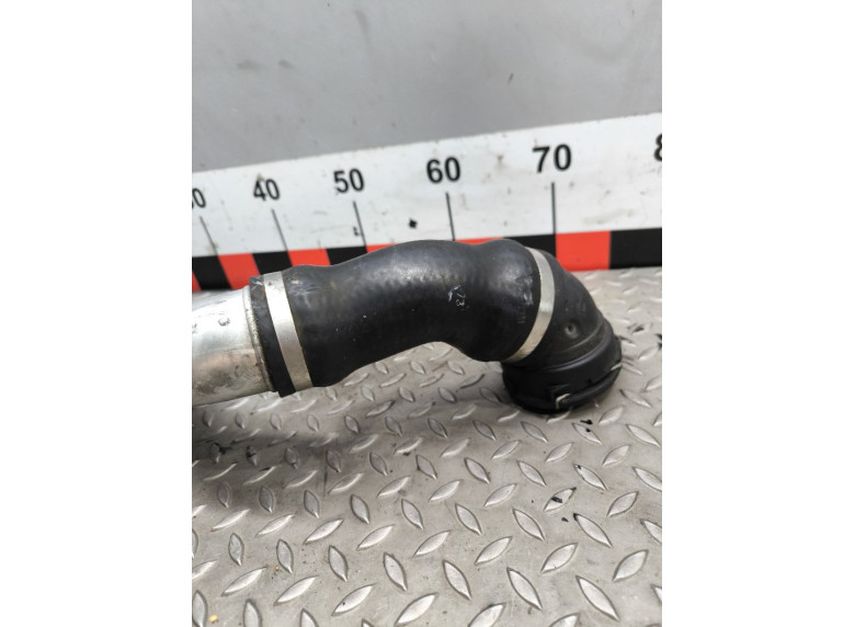 Патрубок интеркулера к BMW 5 E60/E61, 2005г.