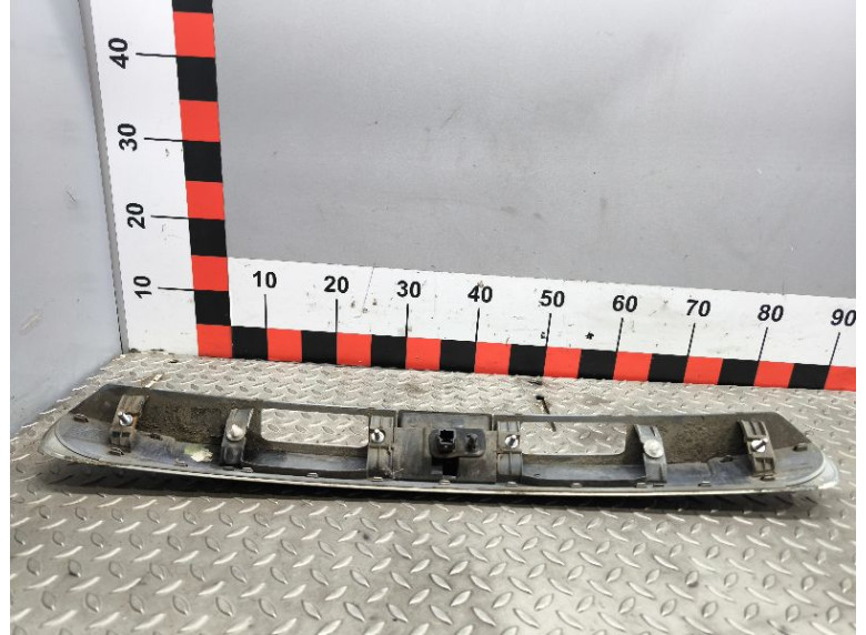 Накладка подсветки номера к Citroen C3 Picasso, 2008г.