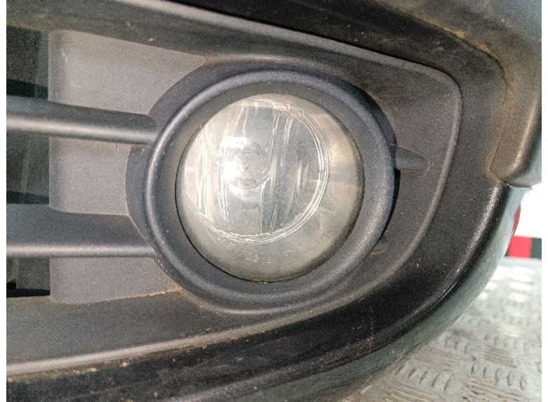 Фара противотуманная левая к Renault Scenic, 2005г.