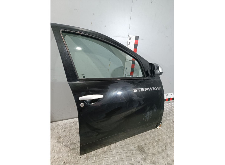 Стеклоподъемник электрический передний правый к Renault Sandero Stepway, 2012г.