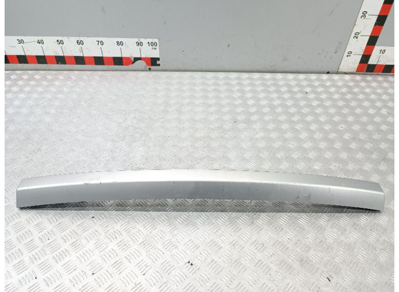 Накладка подсветки номера к Opel Signum, 2003г.