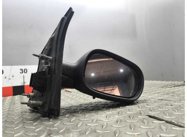 Зеркало наружное правое к Renault Scenic, 1998г.