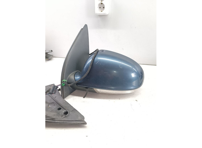 Зеркало наружное левое к Volkswagen Golf, 2006г.